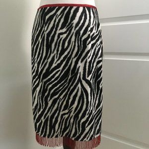 NWT XOXO black/white skirt with red trim size 6
